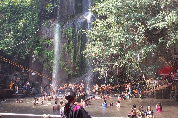 Kakolat Waterfall, Kakolat, Bihar, Jharkhand, tourist places, waterfall, Sitamarhi, Sekho Devra ashram, Baba Majaar, sight-seeing, temples, surroundings, October to March, Vishnupad temple, hotel Taj Darbar, Lotus Nikko, road, railway, air, nature lover